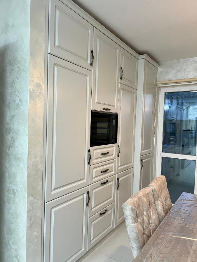 Bo│No Apartment Sibiu Ngoại thất bức ảnh